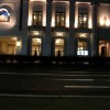 Das Hotel Monterey bei Nacht